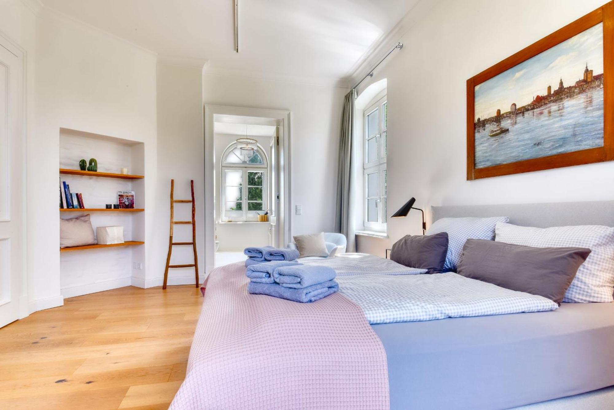 Ferienwohnung Fuerst Malte Loft I Design & Pool Putbus Dış mekan fotoğraf